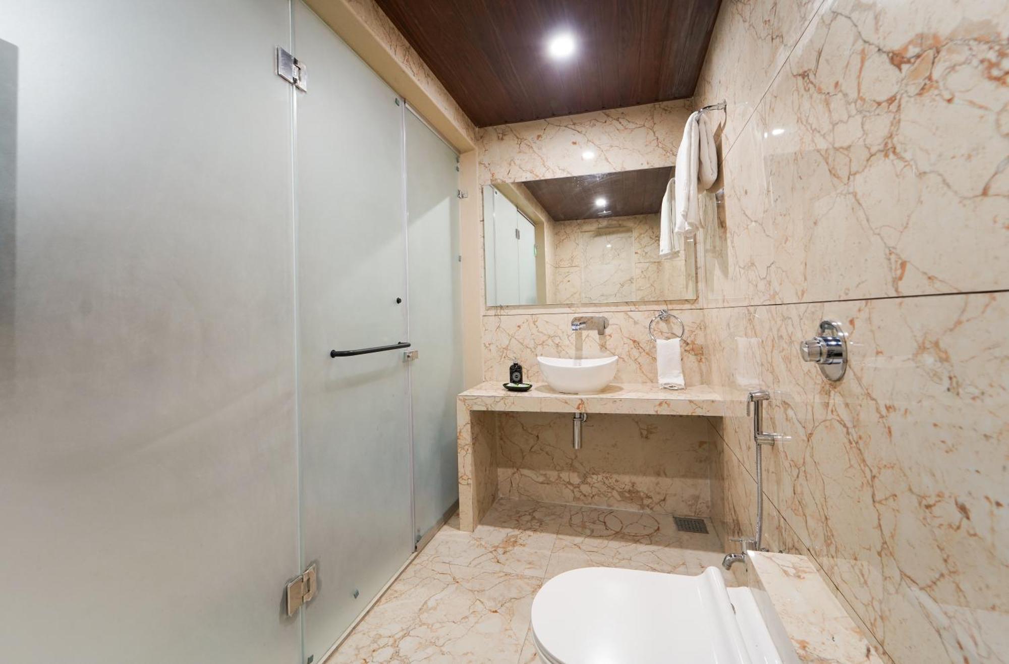 Hotel Bright Star Mahābaleshwar Dış mekan fotoğraf