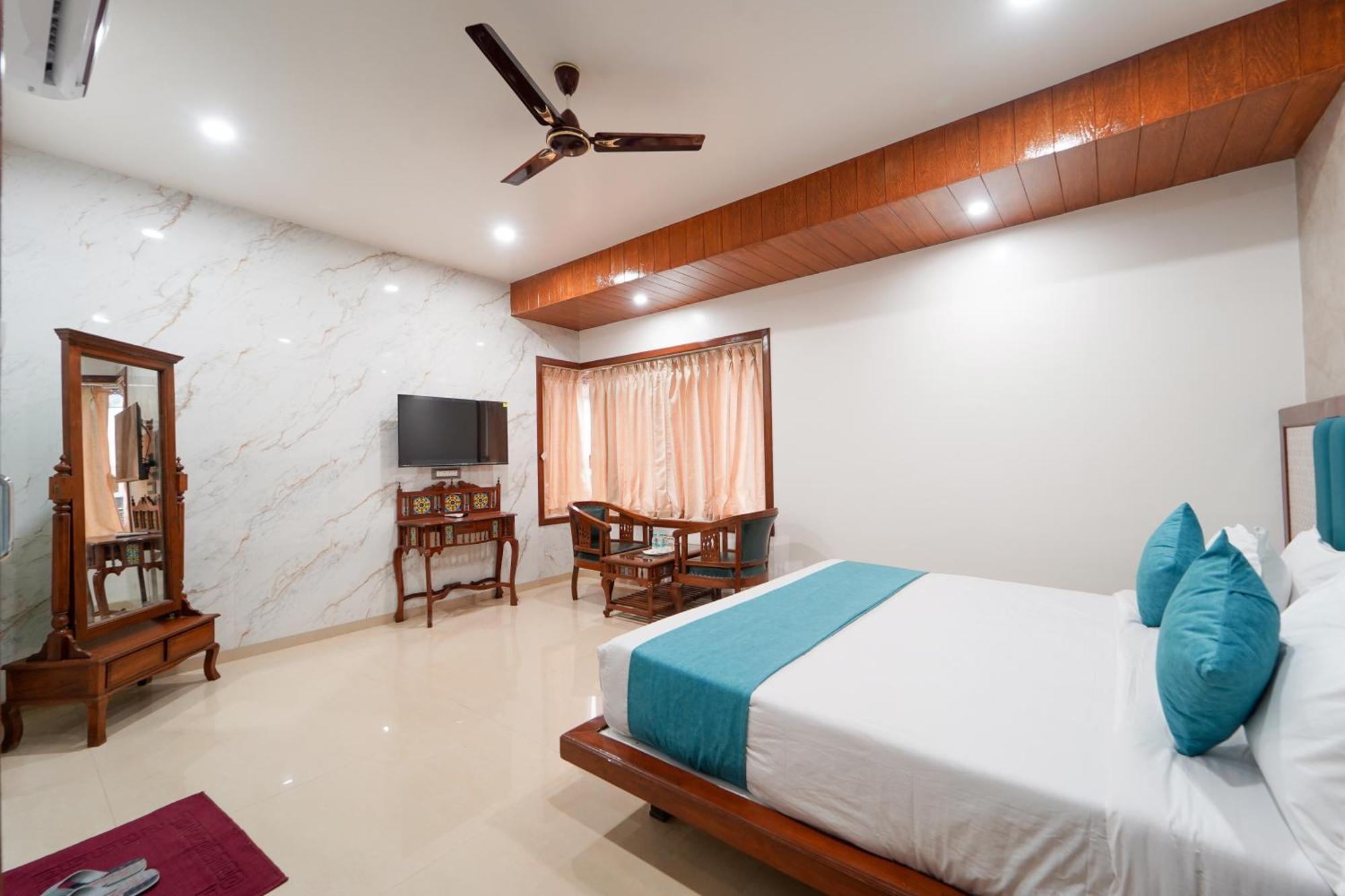 Hotel Bright Star Mahābaleshwar Dış mekan fotoğraf