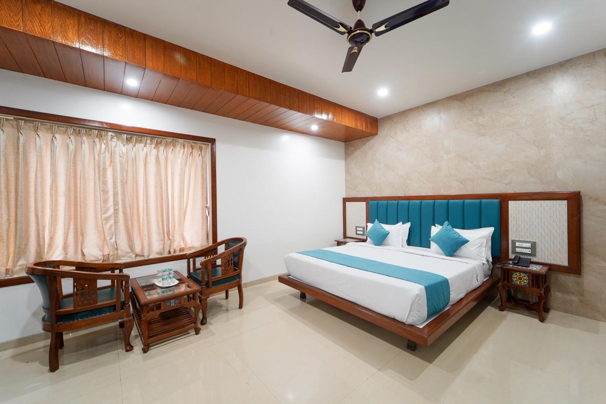 Hotel Bright Star Mahābaleshwar Dış mekan fotoğraf
