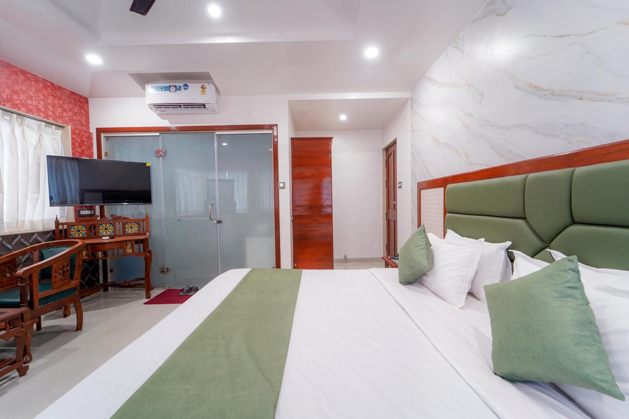 Hotel Bright Star Mahābaleshwar Dış mekan fotoğraf