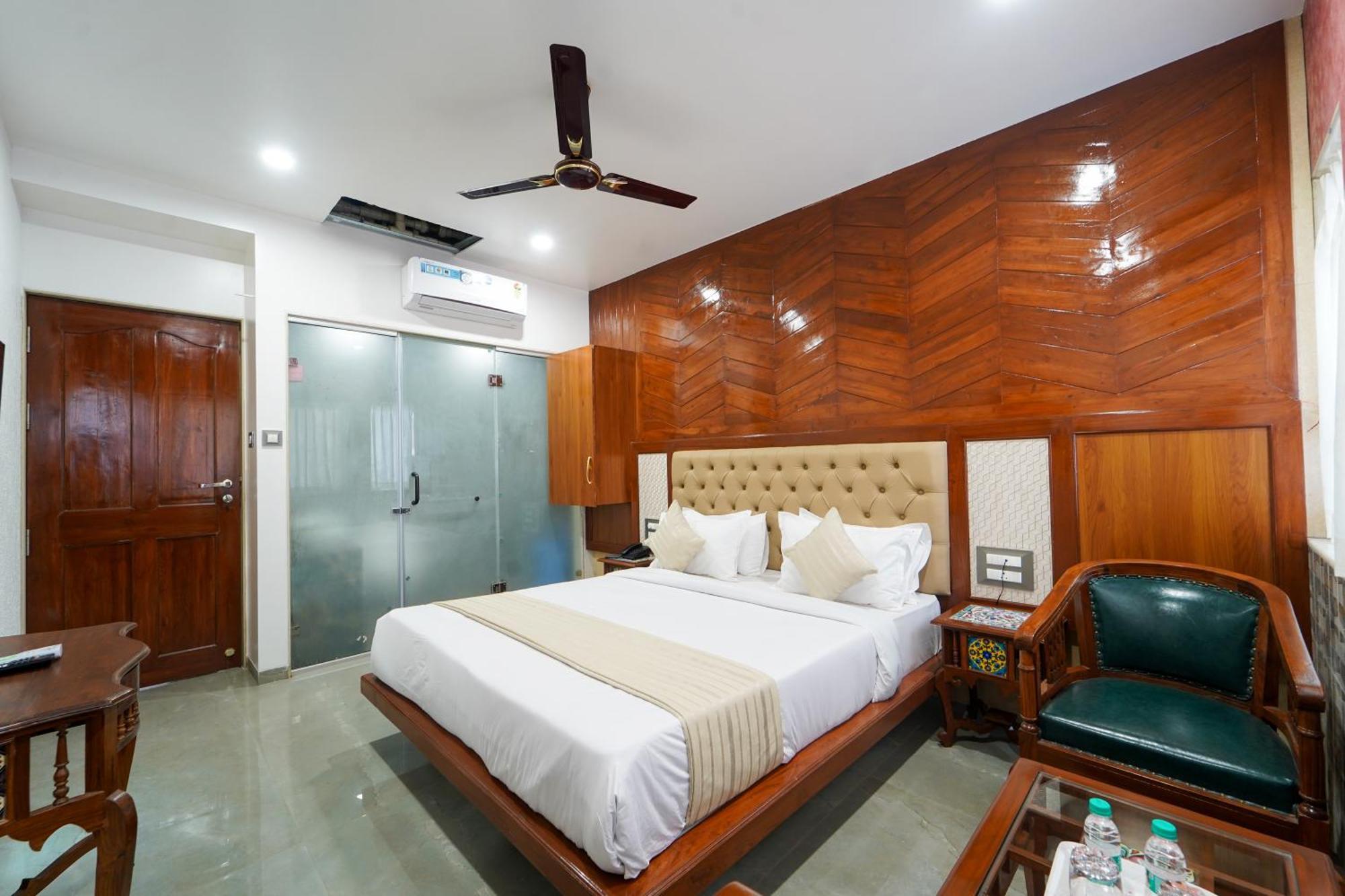 Hotel Bright Star Mahābaleshwar Dış mekan fotoğraf