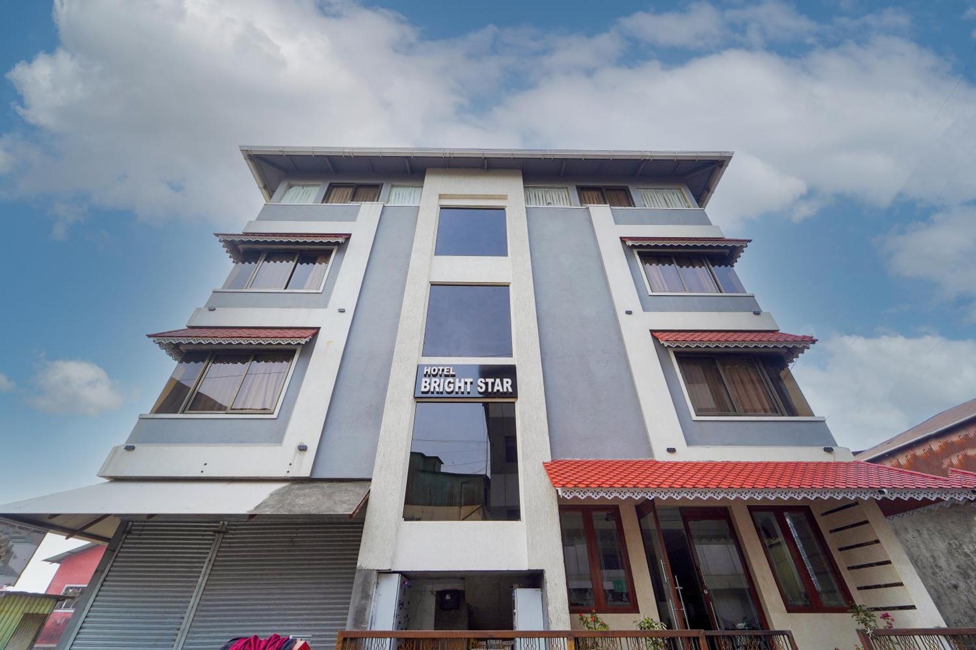 Hotel Bright Star Mahābaleshwar Dış mekan fotoğraf